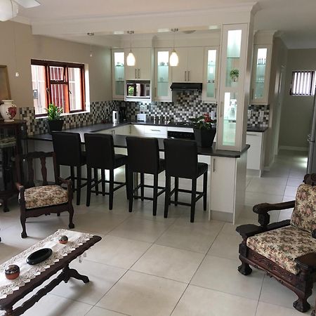 Metime Guesthouse & Self Catering 하텐보스 외부 사진