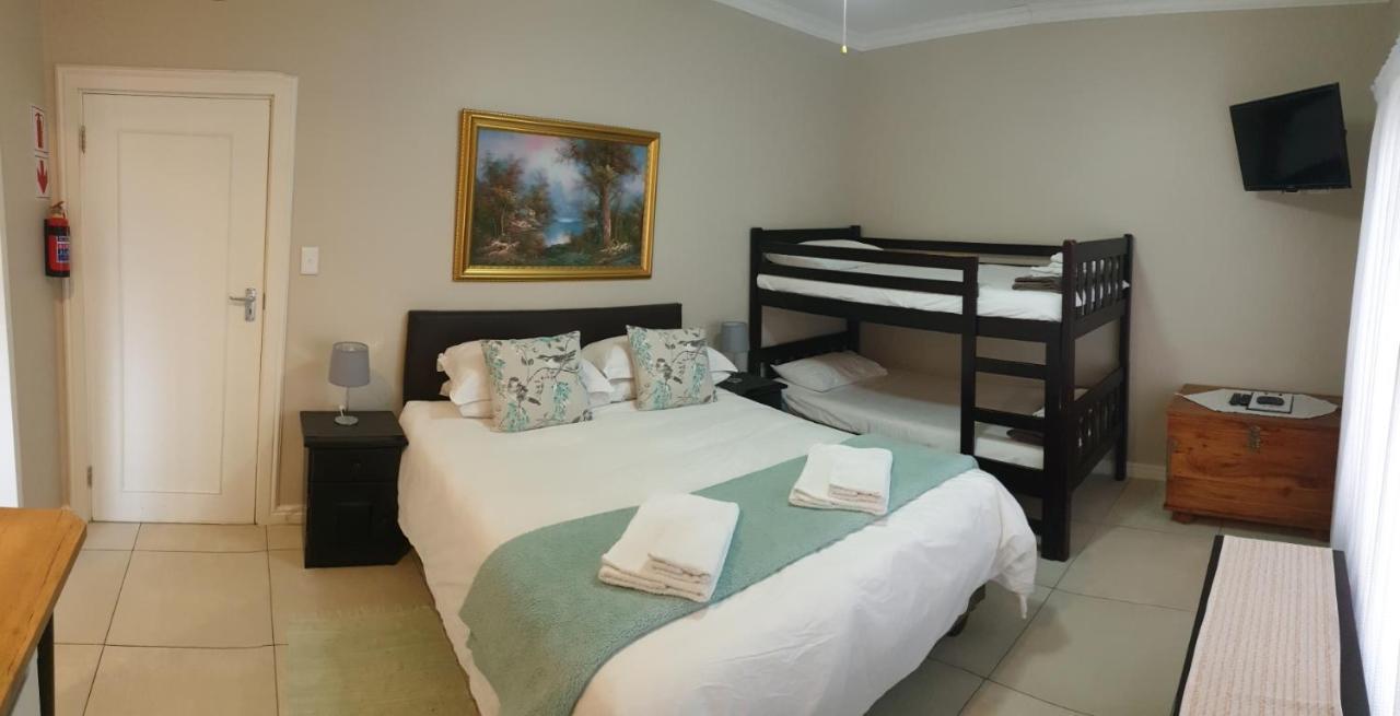 Metime Guesthouse & Self Catering 하텐보스 외부 사진