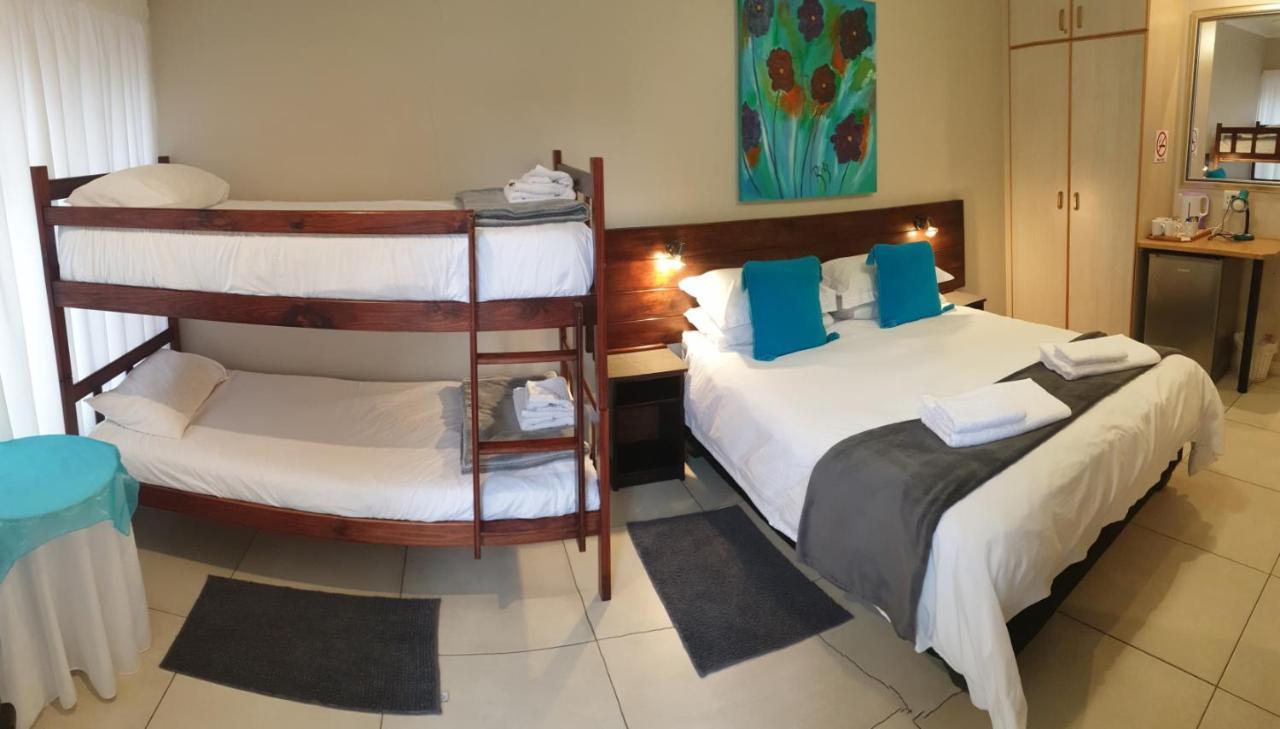 Metime Guesthouse & Self Catering 하텐보스 외부 사진