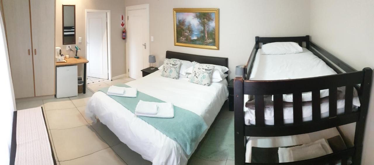 Metime Guesthouse & Self Catering 하텐보스 외부 사진