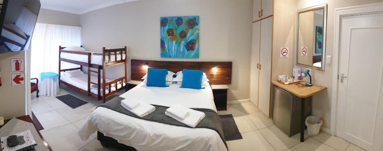 Metime Guesthouse & Self Catering 하텐보스 외부 사진