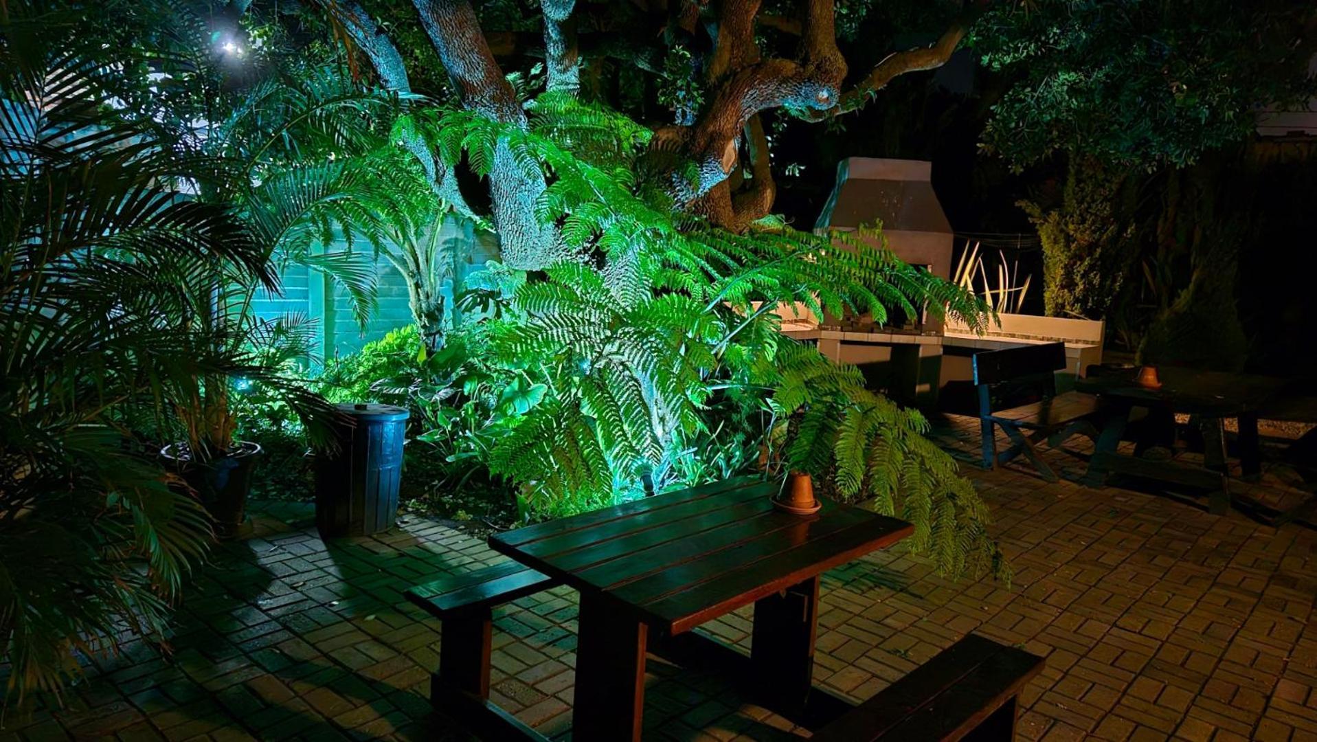 Metime Guesthouse & Self Catering 하텐보스 외부 사진
