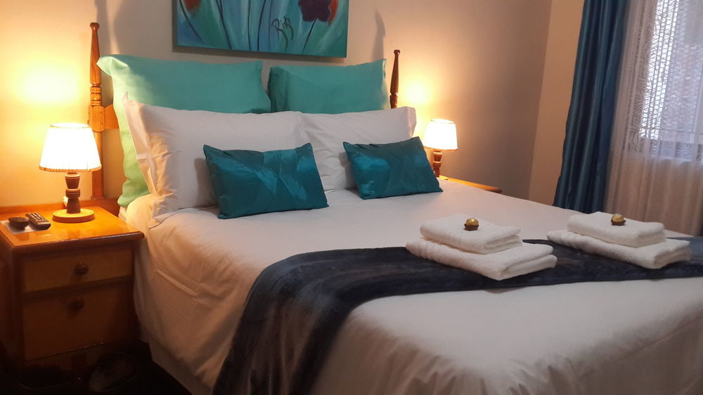 Metime Guesthouse & Self Catering 하텐보스 외부 사진