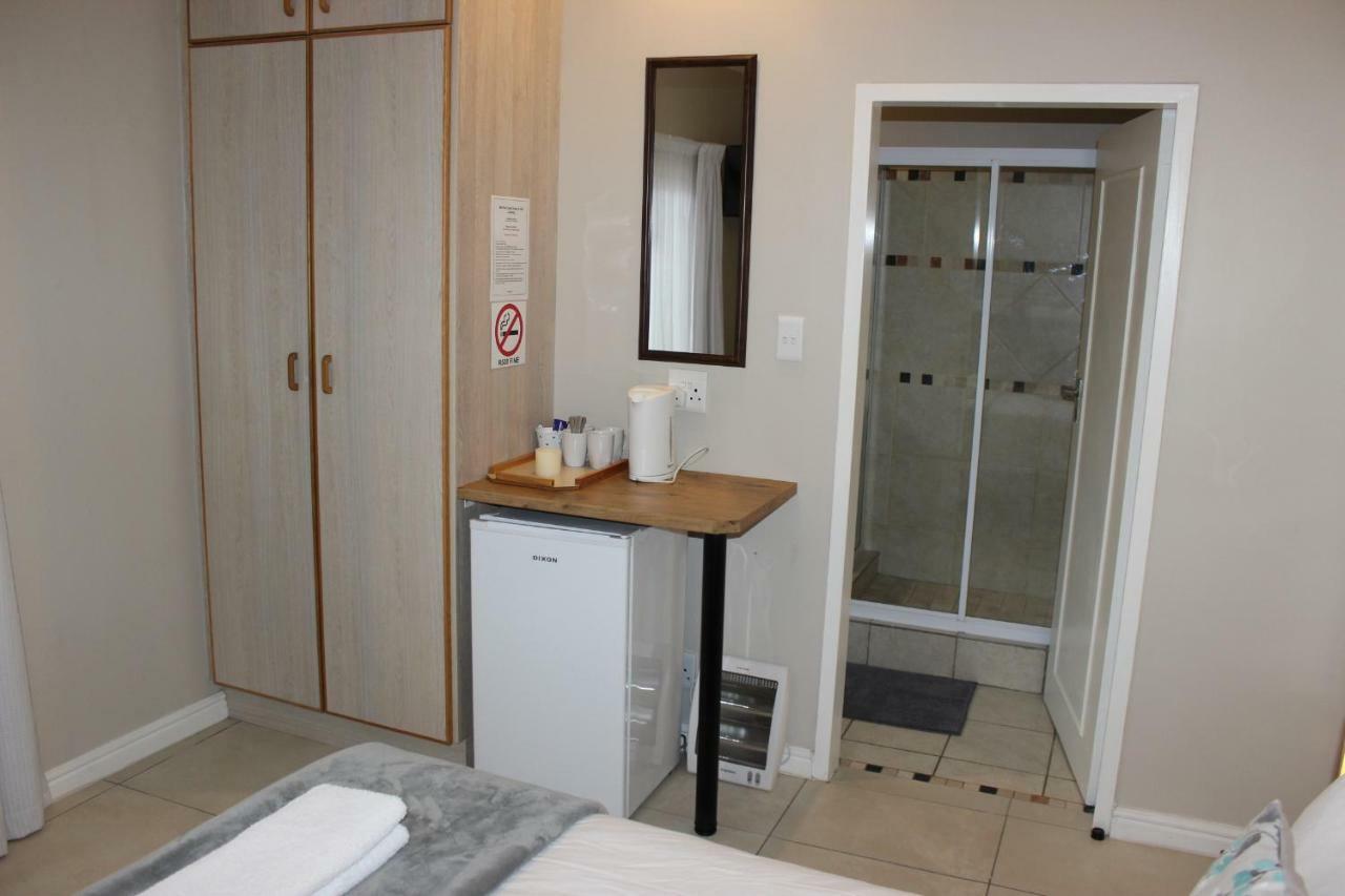 Metime Guesthouse & Self Catering 하텐보스 외부 사진