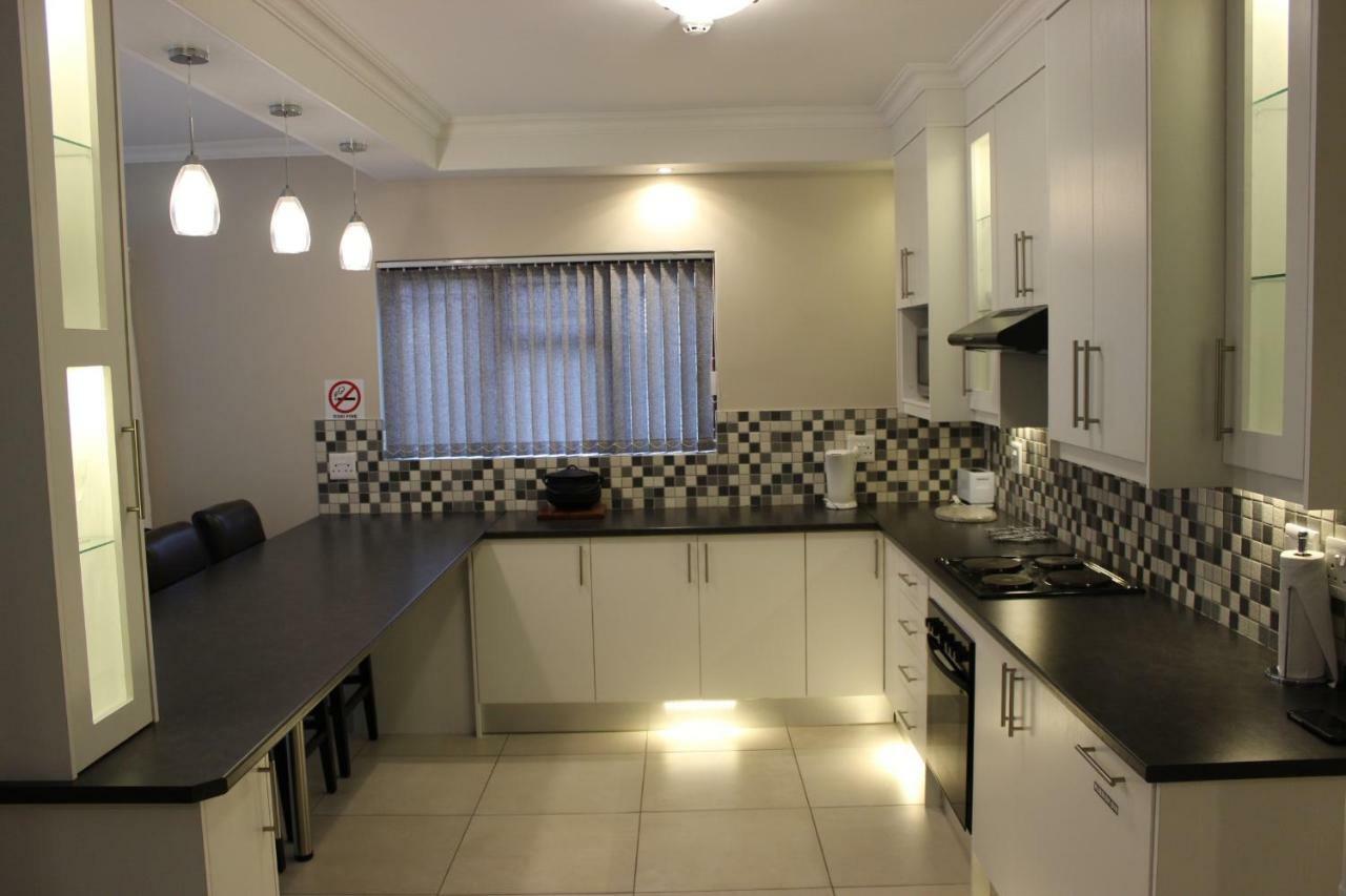 Metime Guesthouse & Self Catering 하텐보스 외부 사진