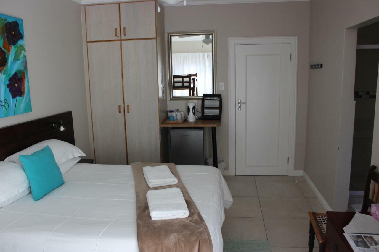 Metime Guesthouse & Self Catering 하텐보스 외부 사진